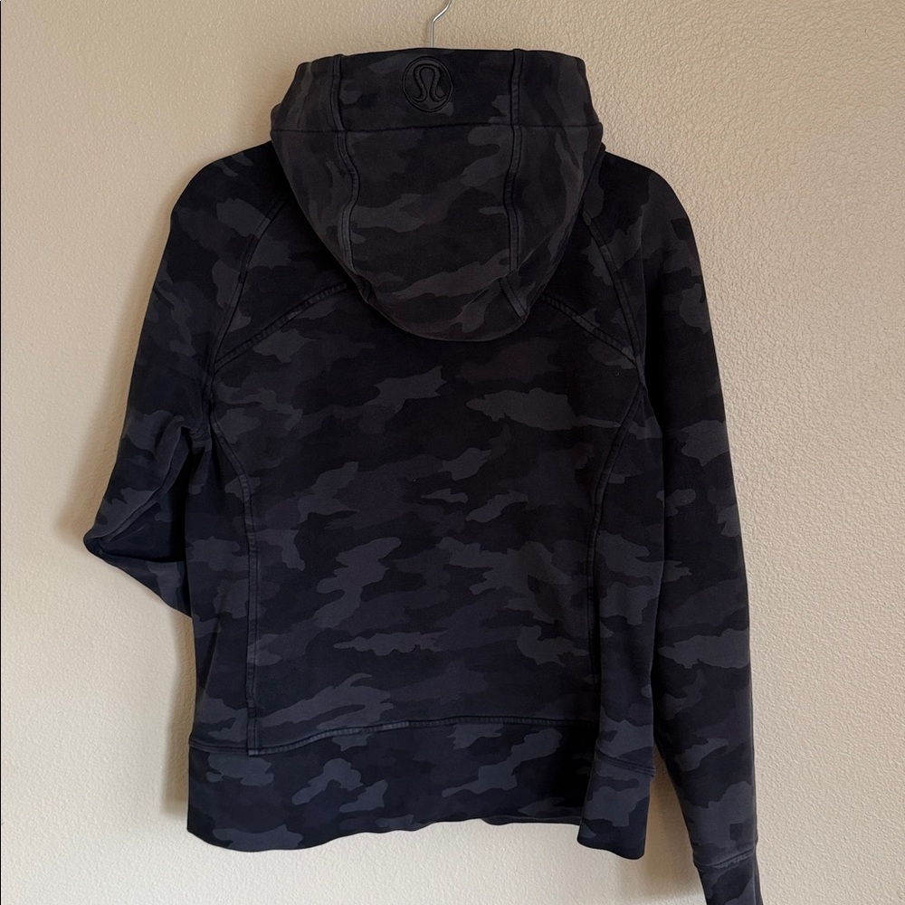 🖤Lululemon Black Camo Scuba Zip-Up Hoodie - Picture 3 of 9